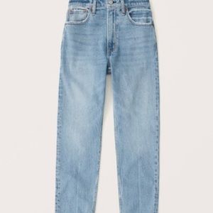 Abercrombie & Fitch high rise mom jeans